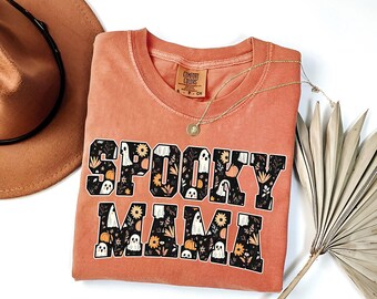 Spooky Mama Halloween Comfort Colors Tee | Retro Ghost Pumpkin Mom Shirt | Cute Fall Floral Mama T-Shirt | Vintage Halloween Gift | Mom Tee