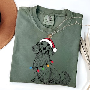 ロングヘアのダックスフントのクリスマス T シャツ | ダックスフントのママへのギフト | ダックスフントのシャツ | クリスマス ダックスフント愛好家の T シャツ | ダックスフントのママ | ダックスフントのクリスマス シャツ