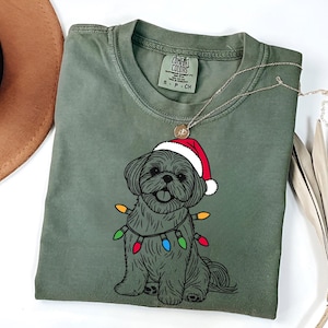 Weihnachten Shih Tzu Tee | Weihnachtsmann Shirt | Festliches Shih Tzu Geschenk | Shih Tzu Liebhaber Geschenk | Urlaub Hund T-Shirt | Süßes Shih Tzu Shirt