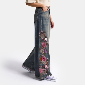 Palazzo jeans met bloemenborduurwerk, wijde pijpen, boho bloemenborduurwerk, vintage wassing en hoge taille