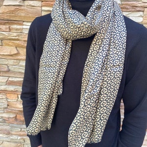 Echarpe, Foulard en viscose, homme ou femme image 3