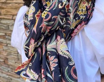 Baumwollschal, Shemagh, Kopftuch oder Sarong aus Baumwolle – Geschenkidee für Frauen, Mode und Trend – Geschenkidee zum Muttertag