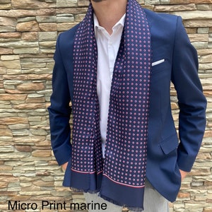 メンズシルクスカーフ、メンズ向けイタリア製シルクスカーフ、シルク、メンズファッション、男性へのギフト