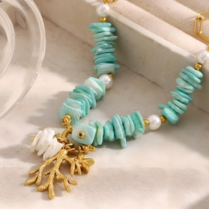Natural Stone Pendant Paper Clip Necklace Retro Gold Jewelry