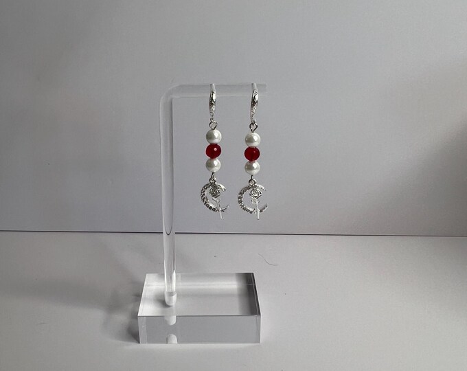 Pearl Earrings, CsCuriosityCupboard
