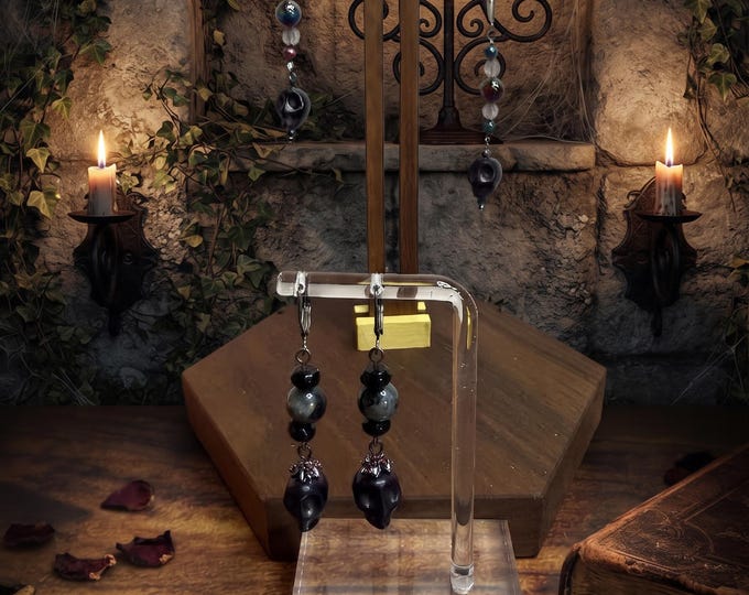 Obsidian Skulls