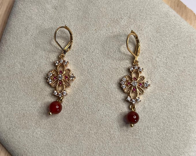 A Touch of Carnelian, CsCuriosityCupboard