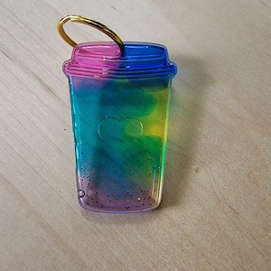 Mini Coffee Cup Resin Keychains – Unique Gifts for Coffee Lovers!