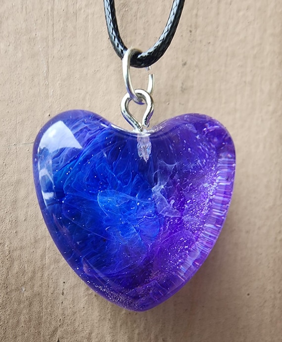 Handcrafted Resin Heart Pendant Necklace: Colorful Statement Jewelry