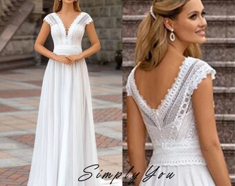 V-Neckline Beach Bohemian Lace Top Wedding Dresses Cap Sleeves Tulle Appliques Embroidery Custom Made Bridal Dress