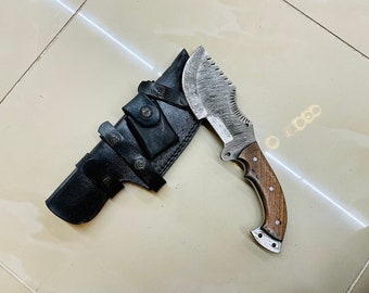 Damascus Steel Tracker knife, Hand forged Knife, Every Day Carry Knife , Damascus Knives, Gift For Him, Handmade Knife for Men