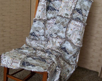 Boho Wilderness Rag Quilt Throw - Beautiful Brown and Gray Colors - Cozy Winter Season Decor