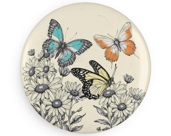 Imán para refrigerador con botón de mariposas y margaritas, imán de regalo minimalista, fondo amarillo suave, contorno de margarita con mariposas coloridas