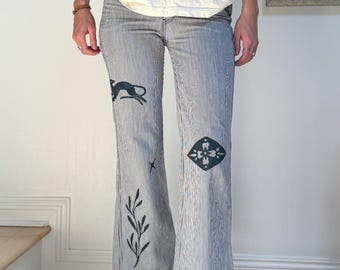 Pantalones vaqueros acampanados de rayas finas estilo vintage