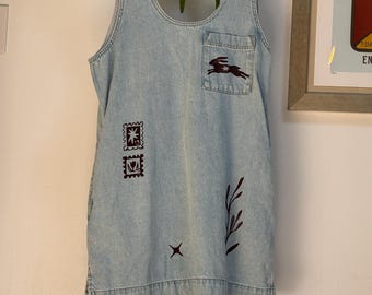 Jeans Overall mit Roter Tinte