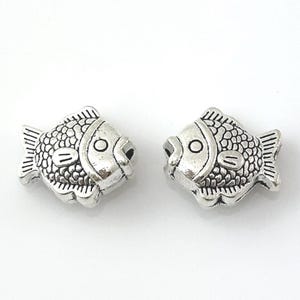 2 Pcs Antiqued Silver-Plated Pewter 3-D Fish Beads, 15x13x7mm Puffed Double-Sided, Qty 2 Loose Beads/Charms, Jewelry Making Supplies Destash