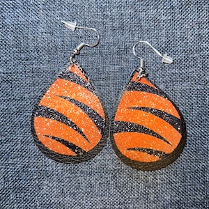 Boucles D'oreilles Art Déco Jakob Bengel Années 1930 - Modèle N°2 - Résine Doré