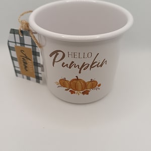 HELLO PUMPKIN MUG