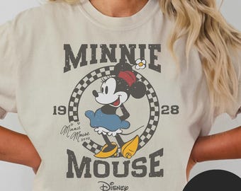 Disney Shirt Minnie Mouse Shirt Retro Minnie Mouse Shirt Disney Vacation Shirt Disneyland Minnie Shirt Magic Kingdom Comfort Colors® Shirt