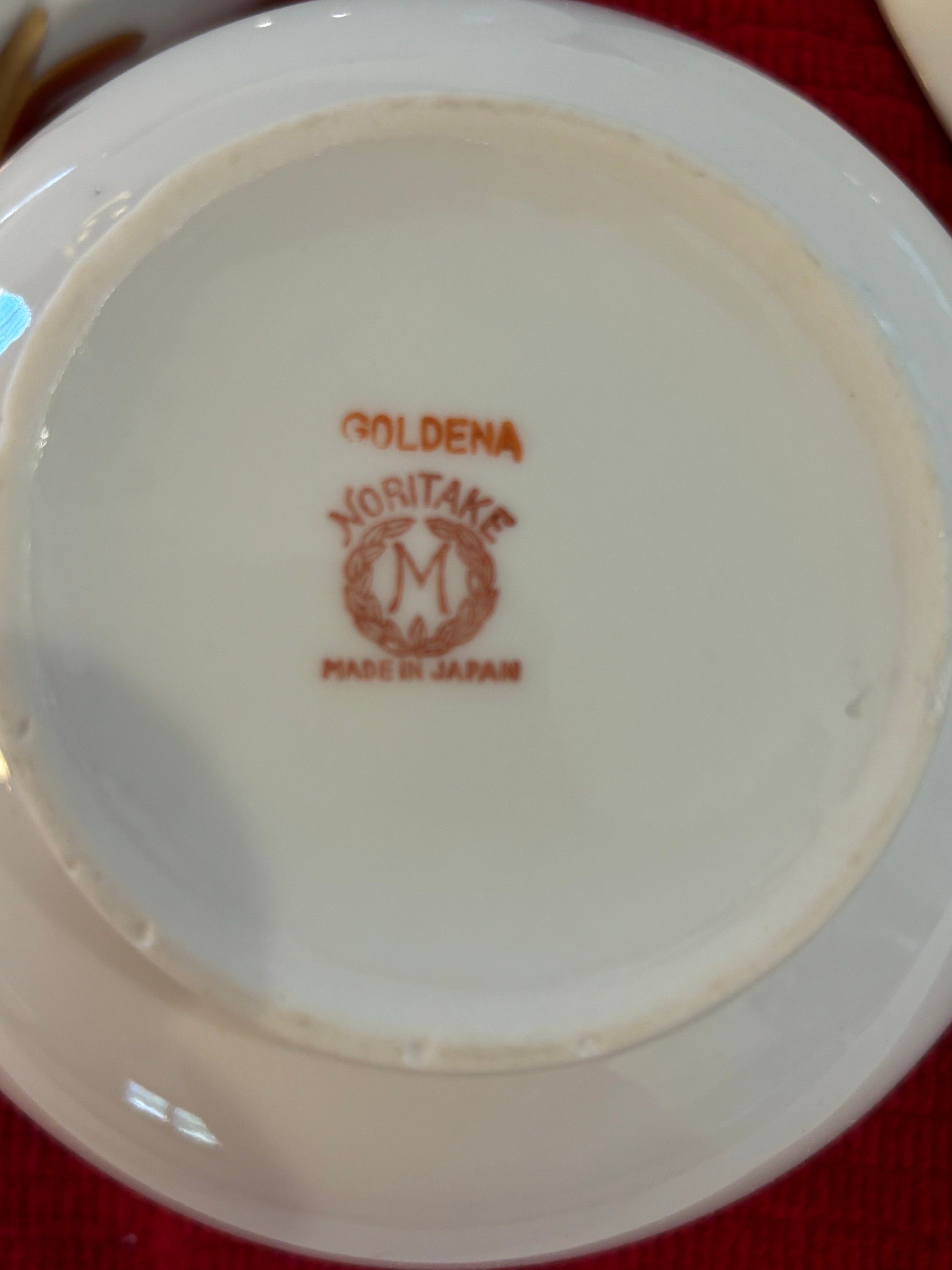 Noritake, Pattern Goldena, Vintage Pieces, Casserole Dish Noritake, Pattern Goldena, Vintage Pieces, Casserole Dish