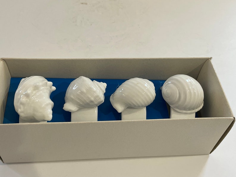 Knobler Vintage Sea Shell Napkin Rings, Set of 4 Bone China, in ...