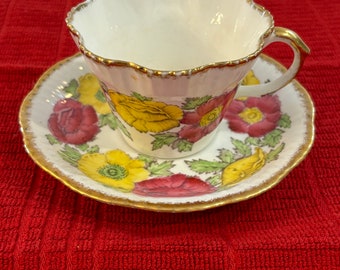 Vintage, Salisbury English Teetasse mit Untertasse ""Island Poppy"" Bone China