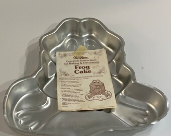 Wilton Frog Cake Pan from 1979, includes instruction booklet