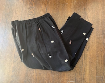 Vtg 90’s linen Animal Embroidered baggy leg Black pants elastic waistband