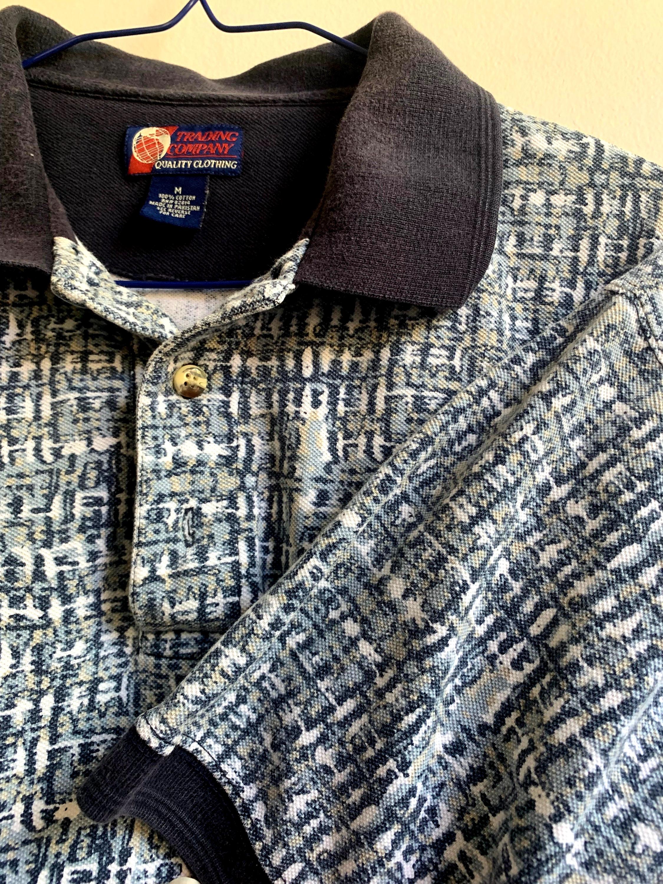 新品未使用✨グレイソン SPIRIT OF MICHIGAN POLO 狼 総柄 新品未使用✨グレイソン SPIRIT OF MICHIGAN POLO 狼 総柄