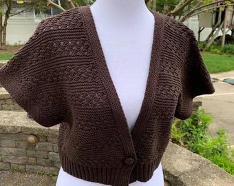 Vintage 90s Y2K Apostrophe cropped brown knit Cardigan size XL