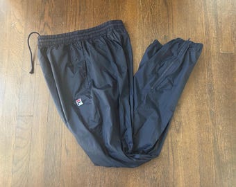 Cortavientos Fila vintage de los años 90, pantalones deportivos Breakaway, ropa urbana deportiva, pantalones deportivos Fila vintage, cremallera azul marino en la pierna, para hombre