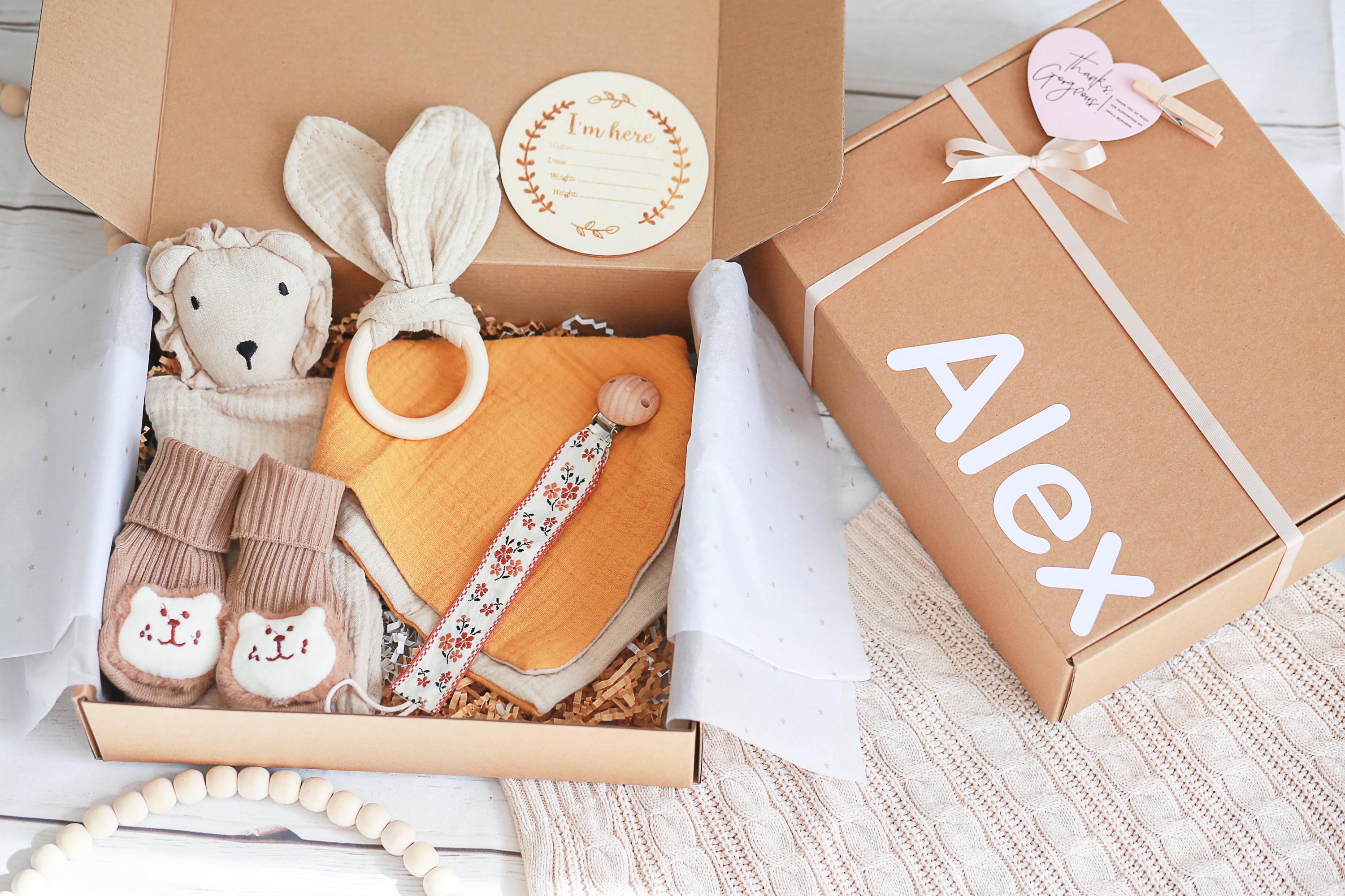 Welcome Baby Gift box, Newborn Baby Gift Box, Baby Shower Gift Boy, Custom Baby Gifts Personalized baby gift Basket, new mother gift