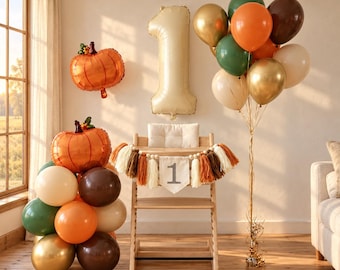 Thanksgiving 1st birthday party, Little pumpkin first birthday, fall 1st birthday little pumpkin, pumpkin balloon, balloon tower