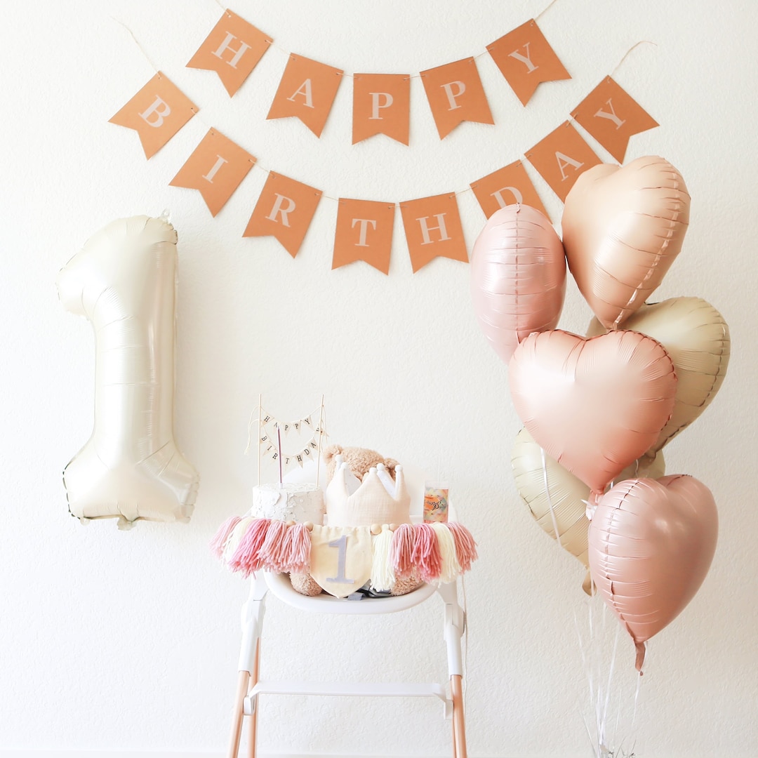 Baby Girl 1st Birthday Party, First Birthday Decor, Pink Decorations ...