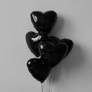 Black Heart balloon, black balloon decor, Graduation party balloon decor, Funeral decor, graduation arch balloon decor