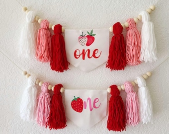 Strawberry highchair banner, strawberry 1st birthday, berry first birthday, High chair banner