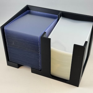 Top-Loader & Penny Sleeve Kombi-Spender - Passend für Standard-Penny Sleeves und Top-Loader - Pokemon MTG Magic Yu-Gi-Oh! Metazoo Sport