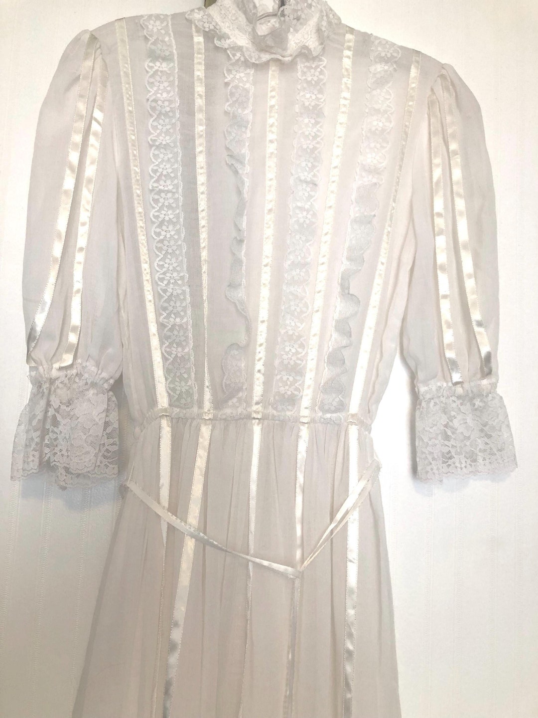 Gunne Sax Jessica Mcclintock Vintage 1970's Size XS Off-white Laced ...