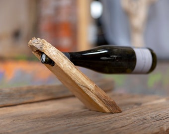 Gift wooden oak wine bottle holder wobble 1 horizontal shape