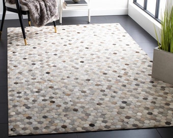 Handmade Cowhide Patchwork Area Rug, White Grey Tone ZR 38