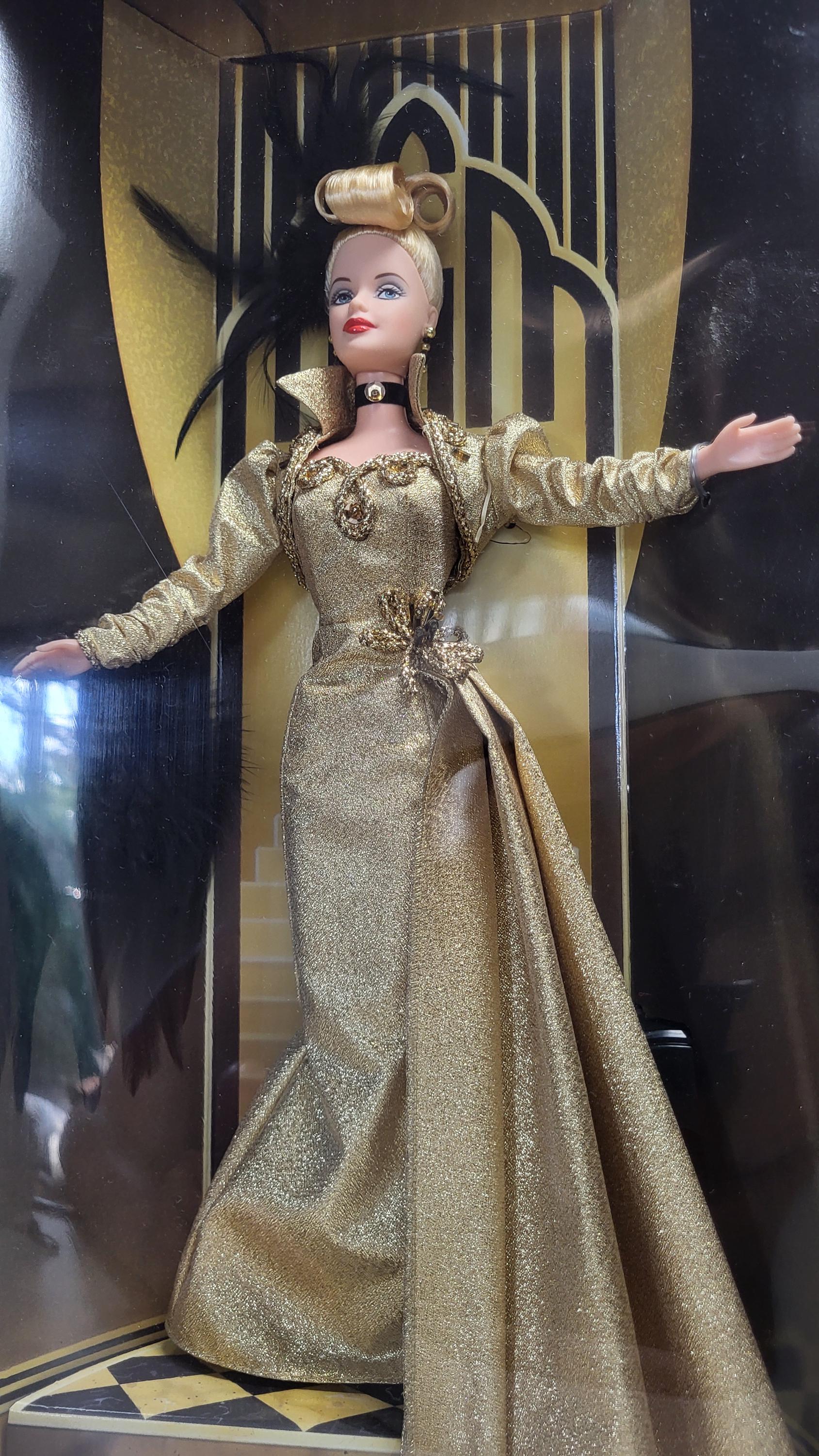 MGM Golden Hollywood Barbie Doll 1998 | FAO Schwarz Limited Edition #22832 | Vintage Mattel Collector Barbie in Excellent Condition. MGM Golden Hollywood Barbie Doll 1998 | FAO Schwarz Limited Edition #22832 | Vintage Mattel Collector Barbie in Excellent Condition.
