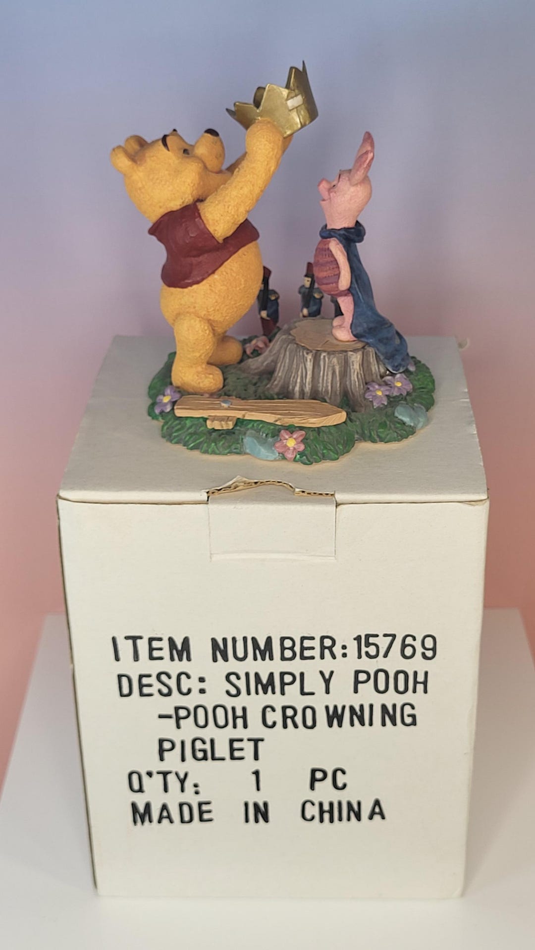 Disney Simply Pooh Figurine | 