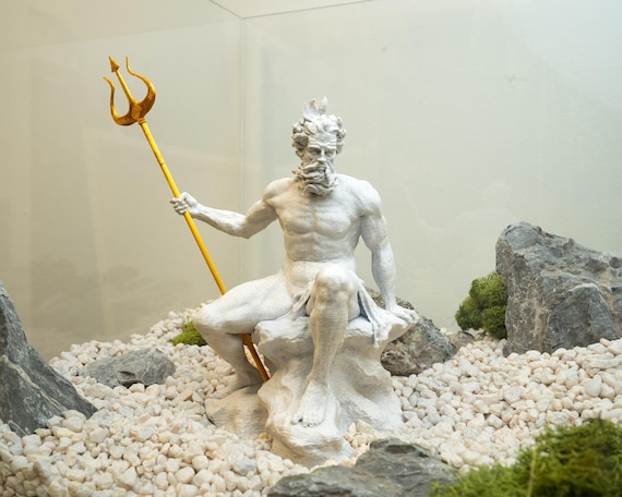 Neptune Aquarium Statue | Fish Tank Decor & Aquascape Ornament | Poseidon Aquarium Cave and Reptile Hide | Betta, Shrimp, Terrarium Decor