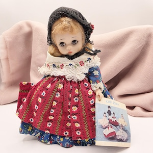 Madame Alexander Anne’s PuffSleeve Dress Madame Alexander Anne's Puff Sleeve Dress Doll 260418 With