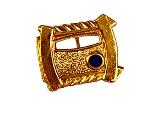 Vintage US Army Artillery Cannon Pin Gold Tone Military Insignia Badge