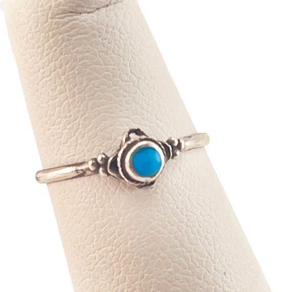 Turquoise and Sterling Silver 925 Ring Round Caboc