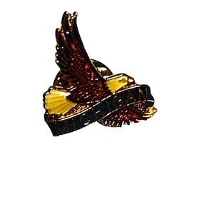 Michigan State Lapel Pin 1 Inch Metal Souvenir Travel Gift Collectible