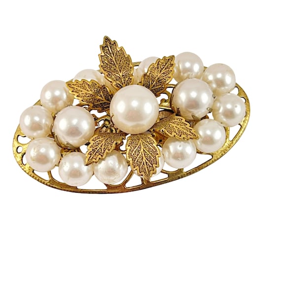 Unsigned Miriam Haskel Like Faux Pearl and Leaf B… - image 1