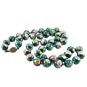 Vintage Green Cloisonné Floral Bead Necklace Hand Knotted Chinese Jewelry
