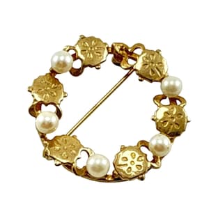 Vintage Gold Filled Circle Brooch Pearl Wreath Floral Pin MCM Classic
